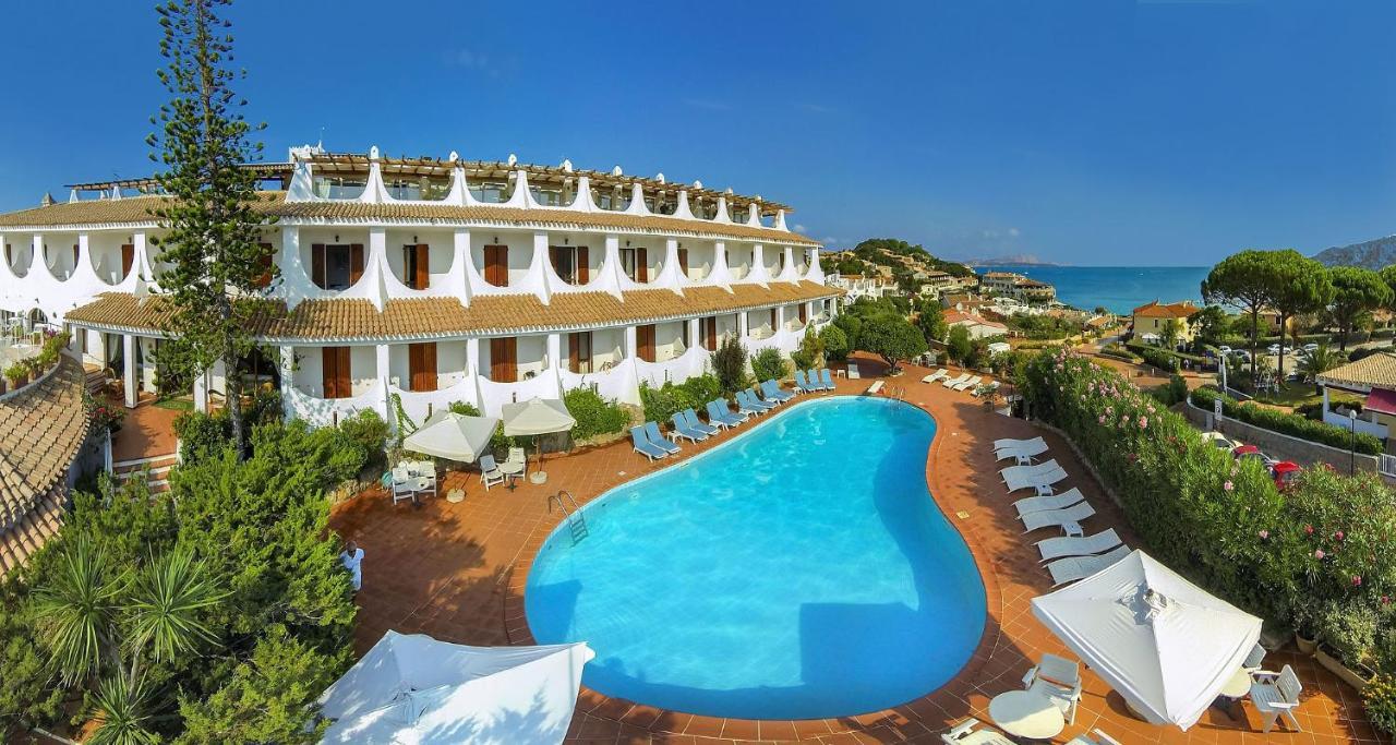 Hotel Punta Est Бая Сардиния Екстериор снимка