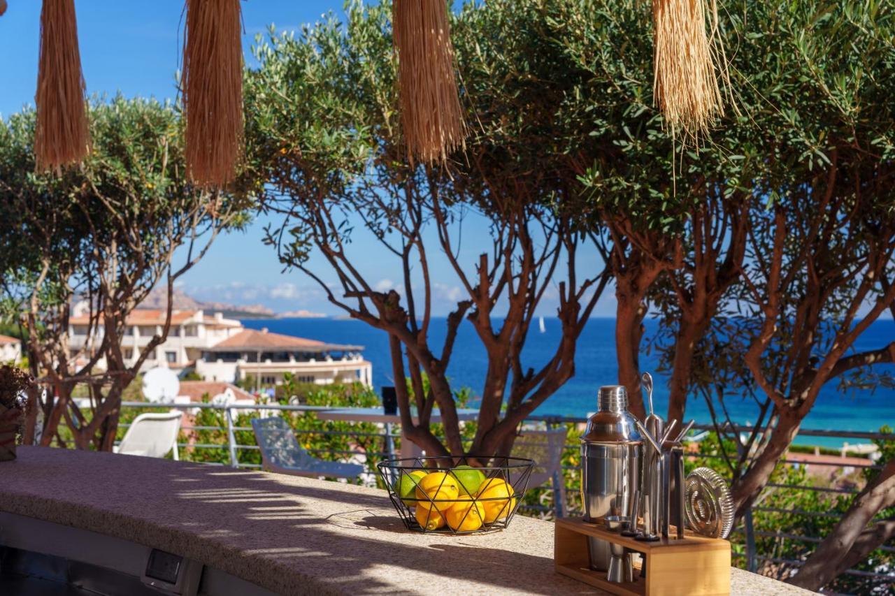 Hotel Punta Est Бая Сардиния Екстериор снимка
